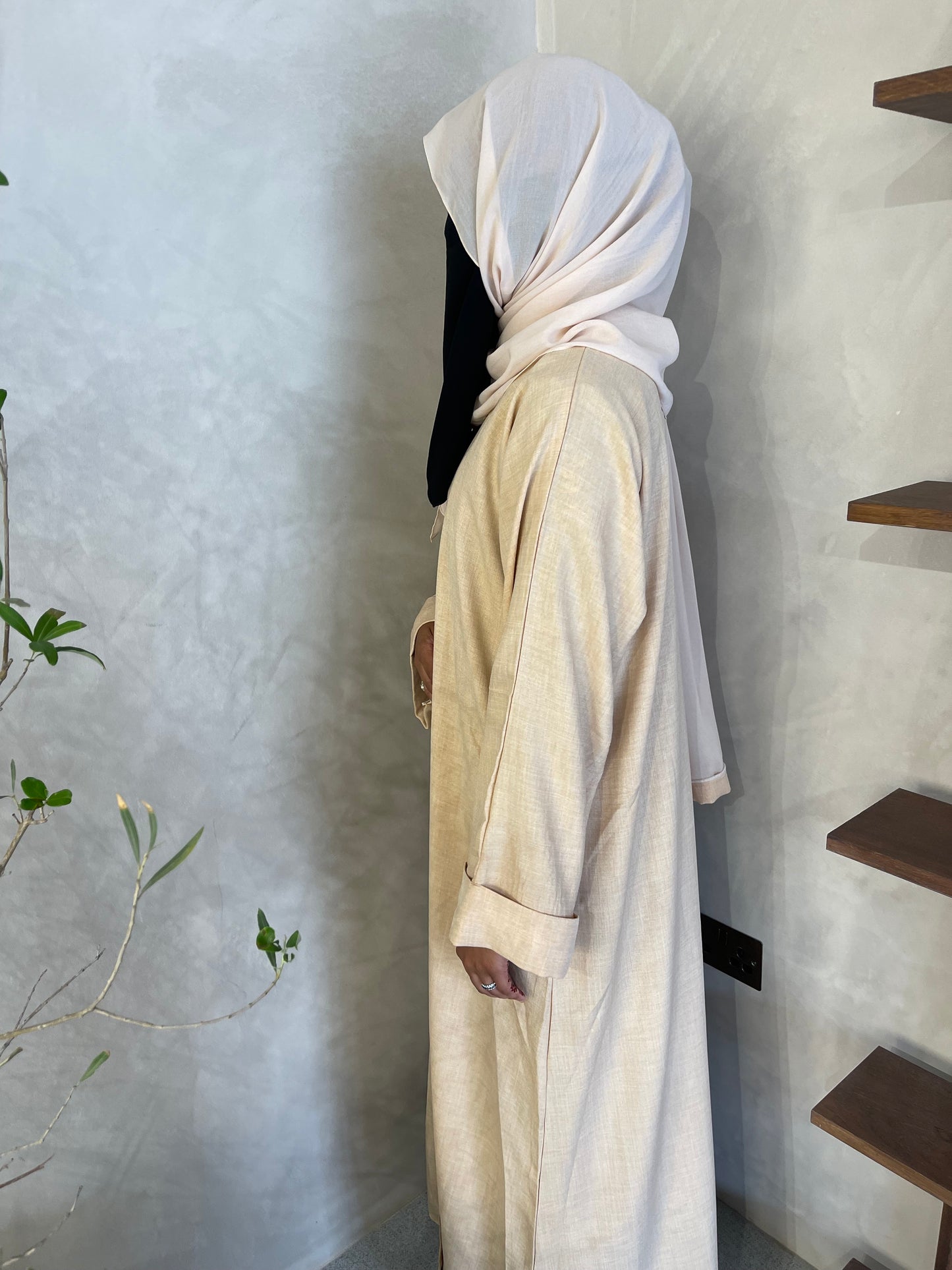 Custard cream linen cuff open abaya