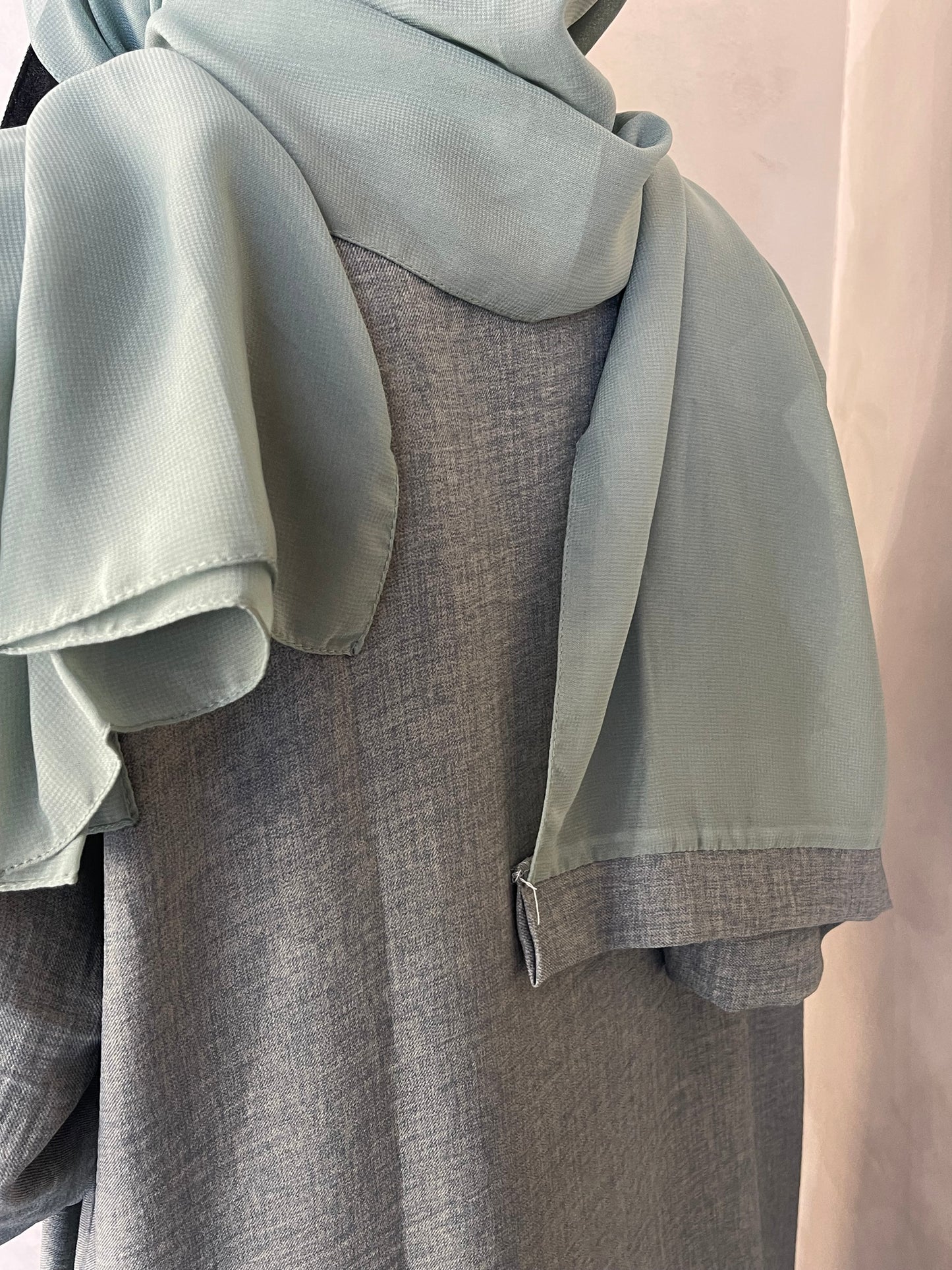 Cadet blue linen cuff abaya